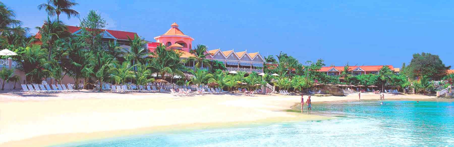 Coco Reef Resort and Spa