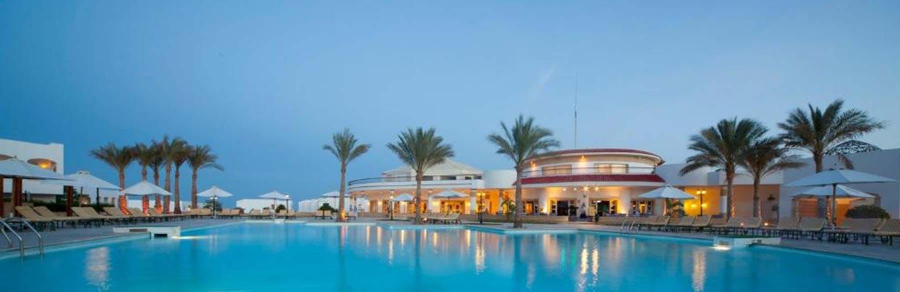 Coral Beach Resort Tiran