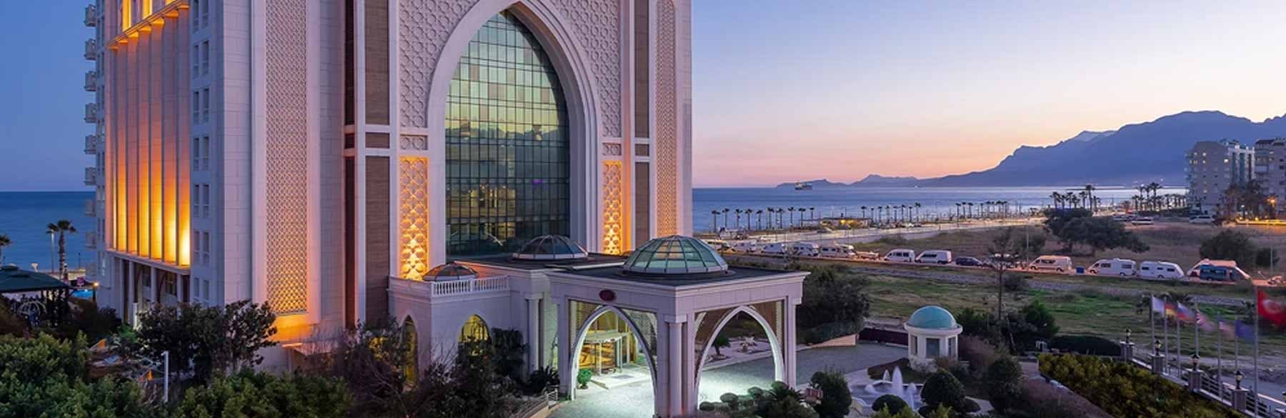 Crowne Plaza Antalya Hotel